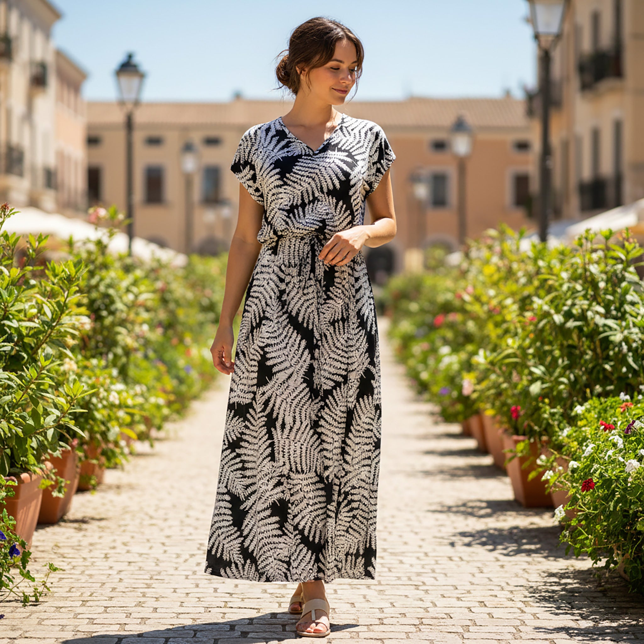 ブラウジングロングワンピース V襟 パラパライ [OP-1130]