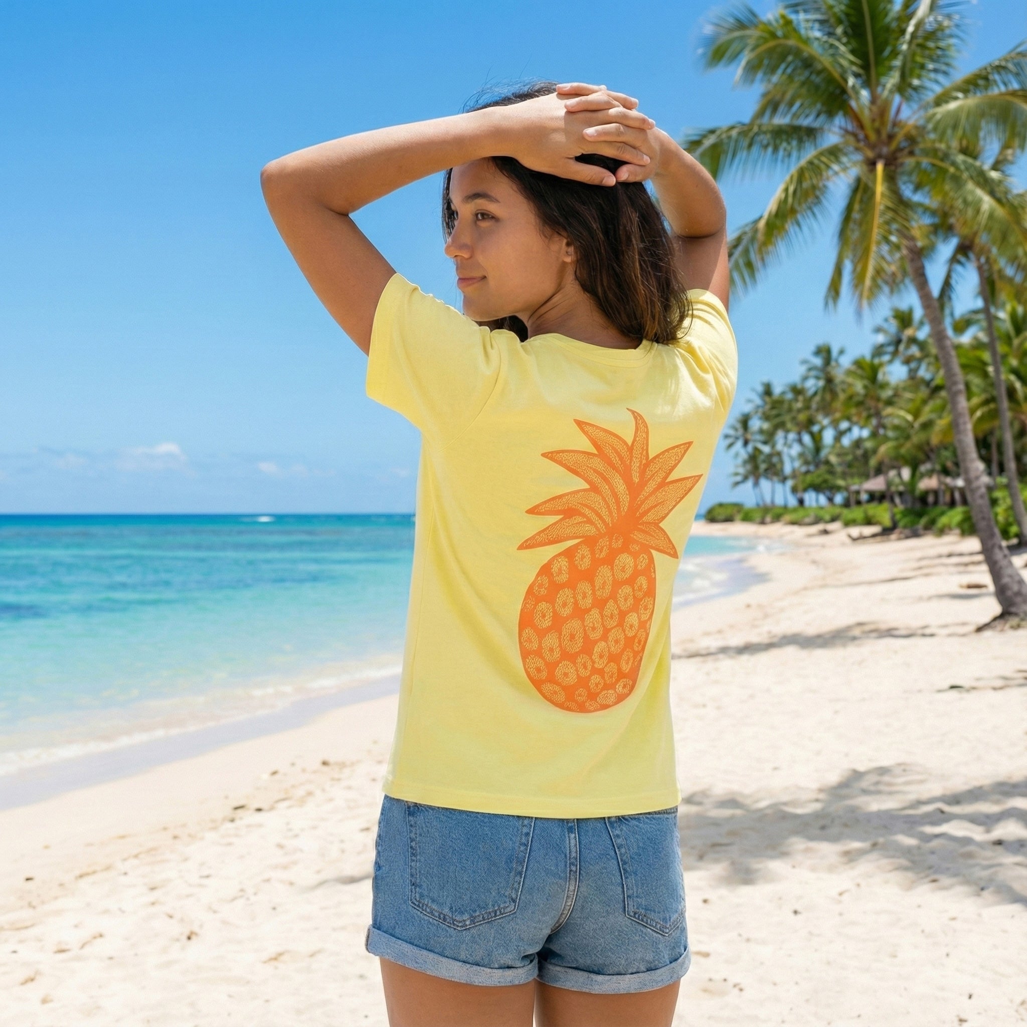 ナニプア 半袖Tシャツ パイナップル